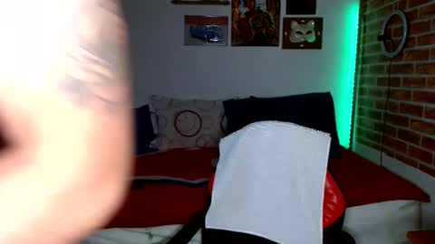 IG  online show from January 2025 12:18:01 PM