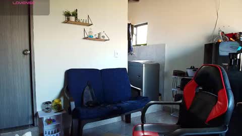 Snapshot of colinlatinbrown chatting on January 2026 01:16:02 PM IG online show from January 2026 01:16:02 PM