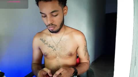 Snapshot of colinlatinbrown chatting on February 2026 07:07:01 PM IG online show from February 2026 07:07:01 PM