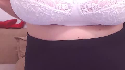 Maddison online show from January 2025 11:43:01 PM