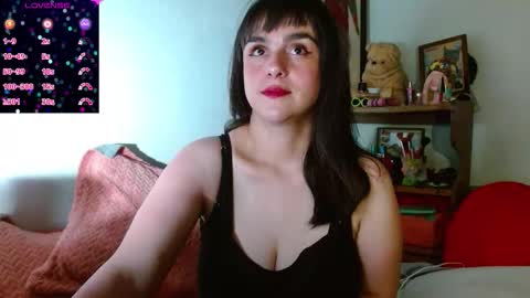 Snapshot of collette_beaufoy chatting on October 2025 05:22:02 AM Collette online show from October 2025 05:22:02 AM