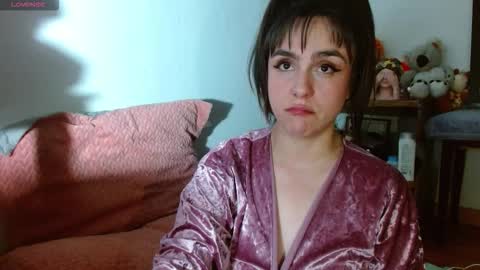 Snapshot of collette_beaufoy chatting on November 2025 06:41:02 AM Collette online show from November 2025 06:41:02 AM