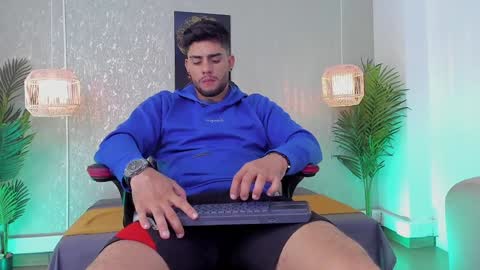 Snapshot of colt_perci chatting on January 2025 04:07:01 AM colt_perci online show from January 2025 04:07:01 AM