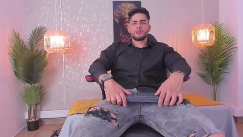 Snapshot of colt_perci chatting on January 2025 04:10:01 AM colt_perci online show from January 2025 04:10:01 AM