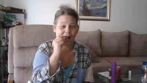 comeback pussy online show from December 2024 05:19:01 PM