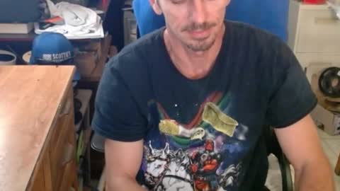 Nelson or ComicKing and sometime Peachy143 online show from March 2025 07:56:01 PM