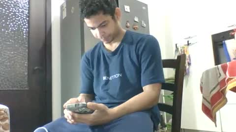 comobailamioso online show from November 2025 09:47:02 AM