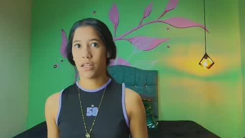 C O N N I E online show from December 2025 08:06:02 PM