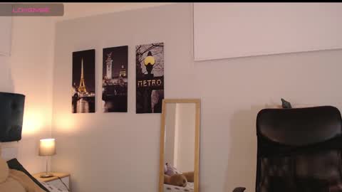 Snapshot of connie_haze chatting on December 2024 11:07:01 PM Connie online show from December 2024 11:07:01 PM