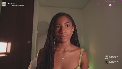 Snapshot of connie_west0 chatting on December 2024 08:50:01 PM   independent model online show from December 2024 08:50:01 PM