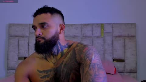 rusfegui online show from October 2025 01:03:02 AM