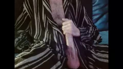 Snapshot of coolbreeze420842217 chatting on November 2025 05:47:02 PM coolbreeze420 online show from November 2025 05:47:02 PM