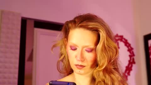 Ginger The Cringer online show from October 2025 08:27:02 AM