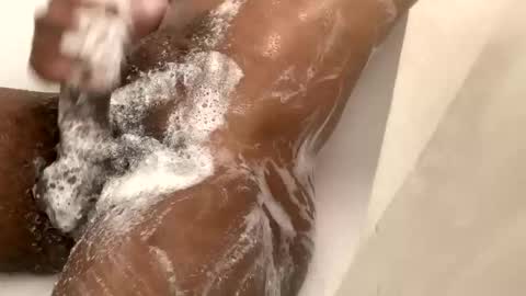 coolvibes69 online show from October 2025 04:30:02 PM