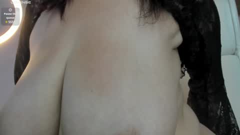 Snapshot of coquette_johnson chatting on January 2025 02:46:01 PM Coquette Johnson online show from January 2025 02:46:01 PM