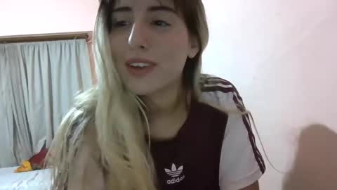 coquetteprincess60 online show from March 2026 04:51:02 AM