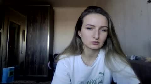 cora_fora online show from February 2026 12:42:02 PM
