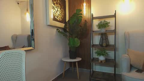 Coral online show from September 2025 11:25:01 AM