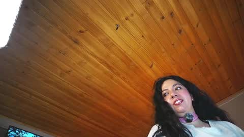Snapshot of coraline_latin chatting on April 2026 01:56:02 PM Coraline online show from April 2026 01:56:02 PM