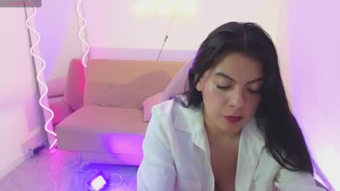 Snapshot of coraline_tay chatting on March 2025 06:26:02 AM Carolina online show from March 2025 06:26:02 AM