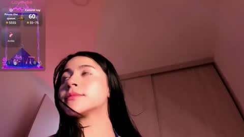 Snapshot of coralinekam1 chatting on October 2025 08:18:02 PM Coralinekam1 online show from October 2025 08:18:02 PM