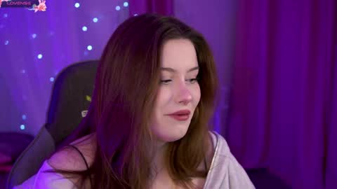 Snapshot of coralinekeyns chatting on December 2024 05:15:01 AM little girl who is always right or Coraline online show from December 2024 05:15:01 AM