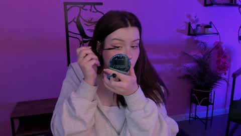 Snapshot of coralinekeyns chatting on December 2024 05:18:02 AM little girl who is always right or Coraline online show from December 2024 05:18:02 AM