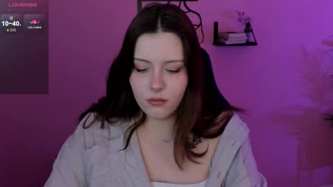 Snapshot of coralinekeyns chatting on February 2025 06:21:02 AM little girl who is always right or Coraline online show from February 2025 06:21:02 AM