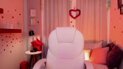 Coral Stefani online show from March 2025 05:08:01 AM