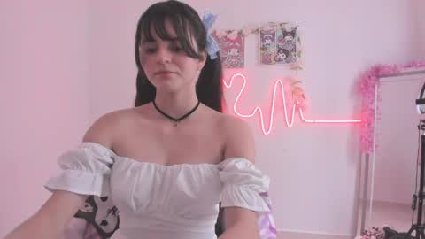 Snapshot of coralinexxx07 chatting on May 2026 08:26:01 PM Coraline uwu Bienvenidos al dulce mundo de Coraline Hola amores soy Coraline Una chica tierna juguetona online show from May 2026 08:26:01 PM