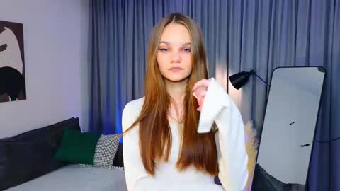 Lia online show from November 2025 03:55:02 PM