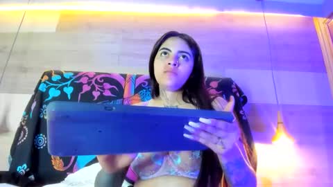 Cori online show from February 2026 04:06:01 AM