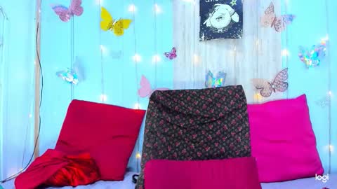 corynatayler online show from September 2025 11:17:01 PM