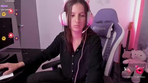 Lunita online show from February 2026 01:51:01 PM