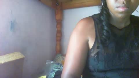 couleur_vanille online show from January 2025 12:48:02 PM