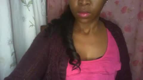 couleur_vanille online show from October 2025 01:46:01 AM