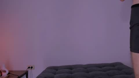 Couple sexxo online show from September 2025 02:44:01 AM