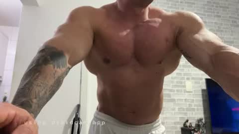 couplemuscle40 online show from July 2026 02:07:01 AM