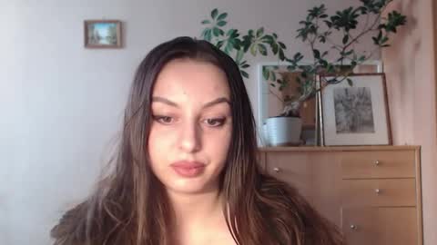 Snapshot of courtney_lux chatting on January 2025 07:45:02 AM Courtney online show from January 2025 07:45:02 AM