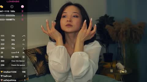 Snapshot of coventinaashfield chatting on March 2025 10:45:01 AM Yui online show from March 2025 10:45:01 AM