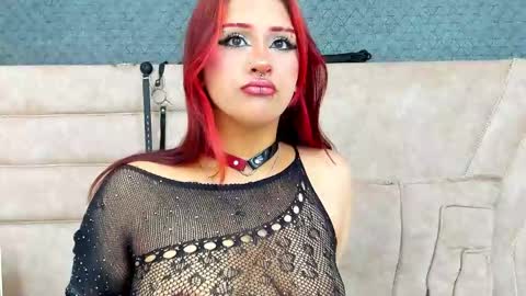 Snapshot of crazy__megan chatting on January 2025 03:32:02 AM megan online show from January 2025 03:32:02 AM