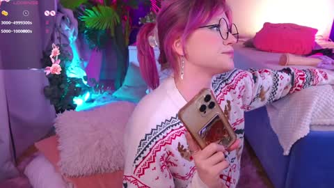Snapshot of crazy__wine chatting on December 2024 03:49:01 AM Sonya online show from December 2024 03:49:01 AM