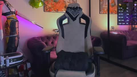    online show from January 2025 03:14:02 PM