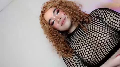 Snapshot of crazy_vixen chatting on February 2025 05:07:02 PM Hot Ayisha online show from February 2025 05:07:02 PM