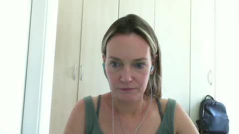 Anny online show from February 2025 03:05:02 PM