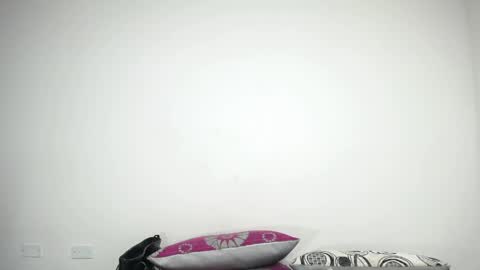 Snapshot of crazyonme chatting on May 2026 01:56:01 AM diosalinda online show from May 2026 01:56:01 AM