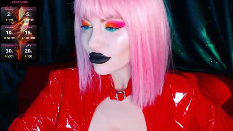 Roxy online show from December 2024 12:45:02 PM