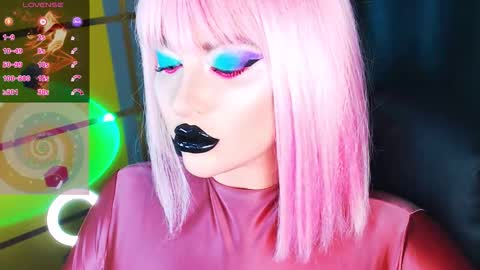 Roxy online show from September 2025 02:54:01 PM