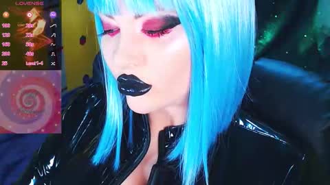 Roxy online show from November 2025 09:20:02 AM