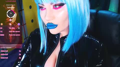 Roxy online show from November 2025 03:12:01 PM